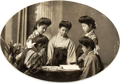 戦前と戦後で女性のファッションはどう変わったの Japan S Wartime And Postwar Periods Recorded
