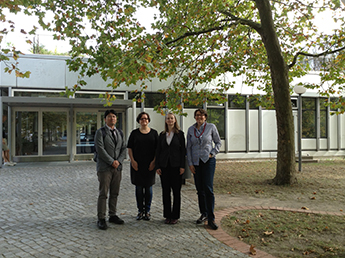 Expert in modern Japanese history Prof. Dr. Schmidtpott with librarians Dr. Wagner and Dr. Peucker